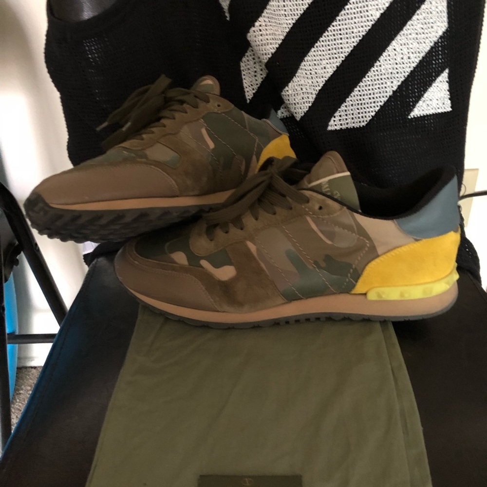 OG Valentino sneaker